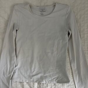 Aritzia contour off white long sleeve